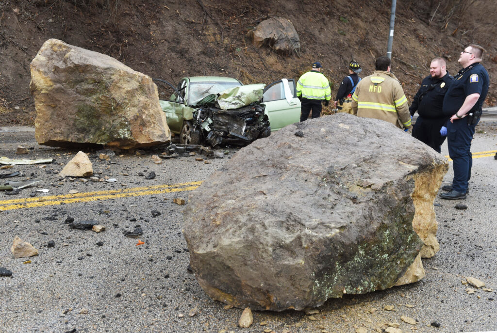 boulders lay in Monongahela Boulevard