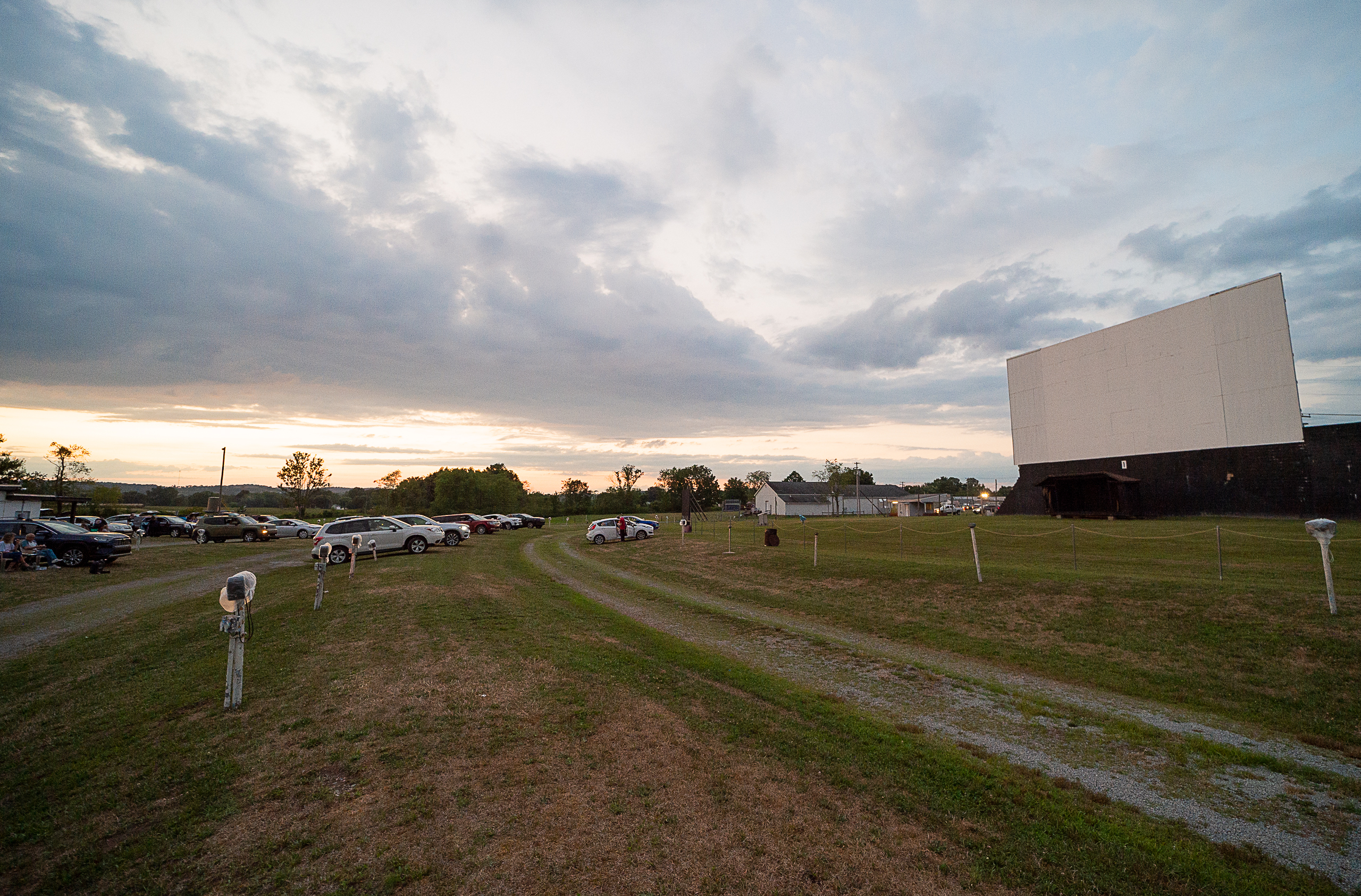 screen at skyview drive-in