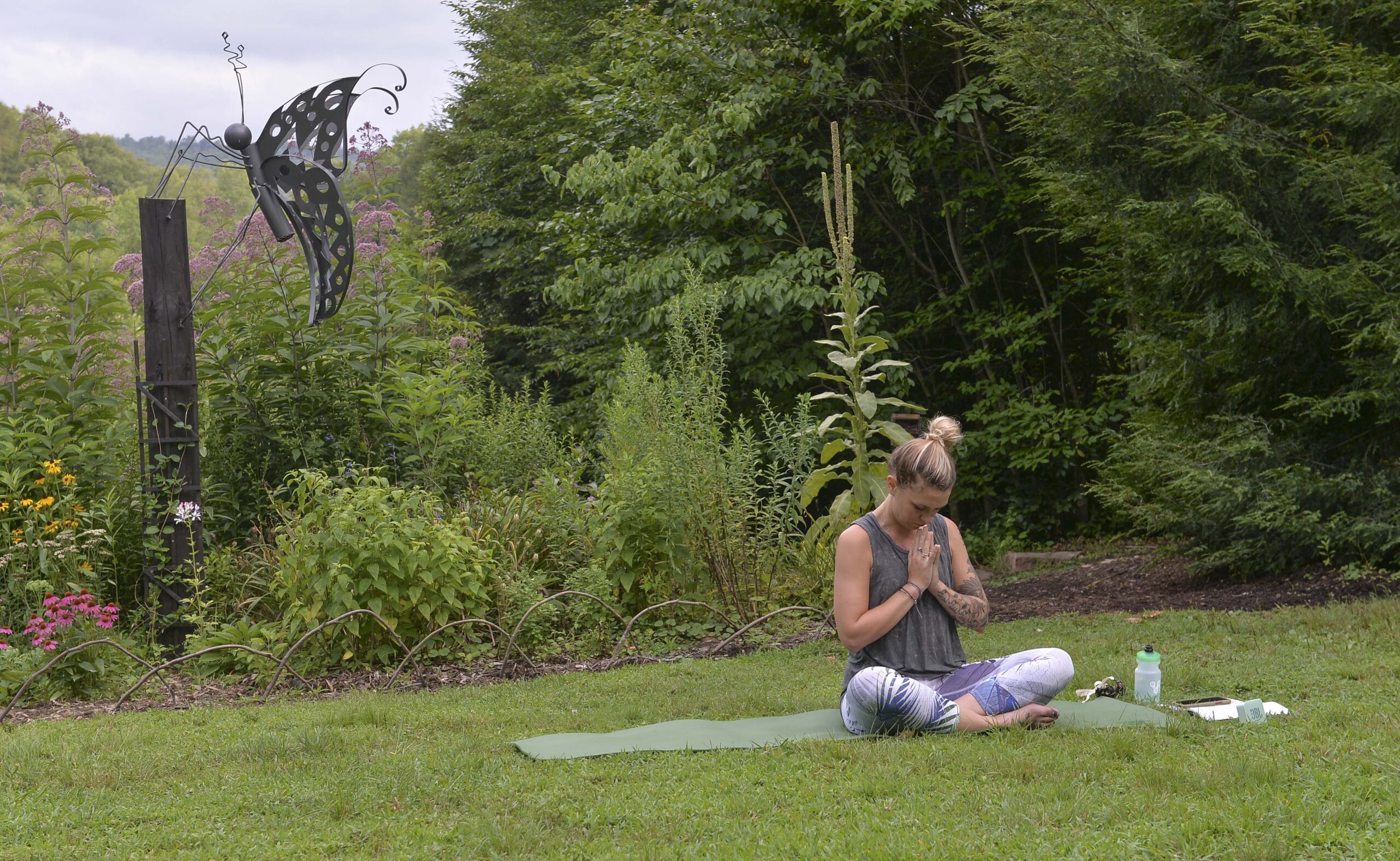 yoga at botanic garden